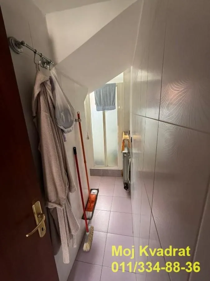 Prodaja, trosoban stan, 54m², Karaburma, Palilula Sve Podlokacije