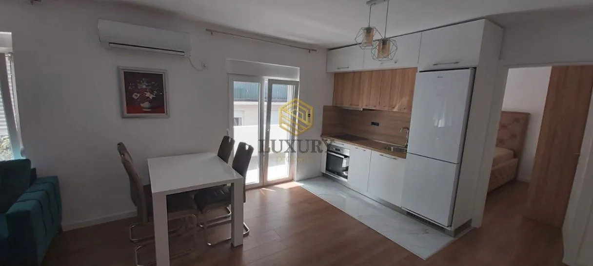 Rent, one bedroom apartment, 60m², Stari Aerodrom, Podgorica