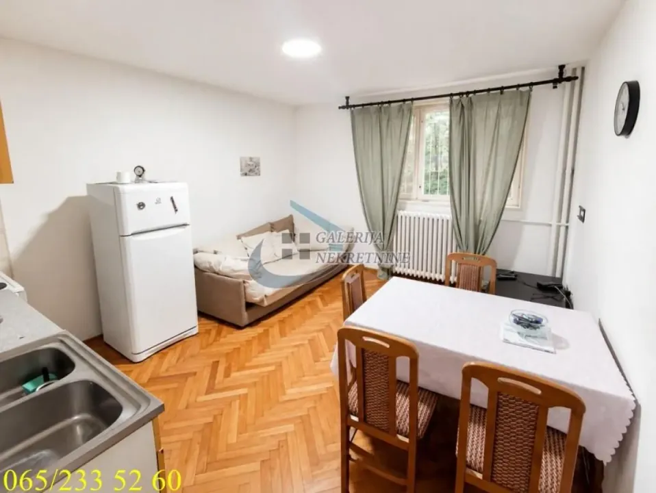 Prodaja, dvosoban stan, 43m², Čukarica, Beograd