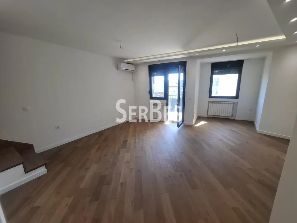 Prodaja, dvosoban stan, 70m², Grbavica, Novi Sad Sve Podlokacije