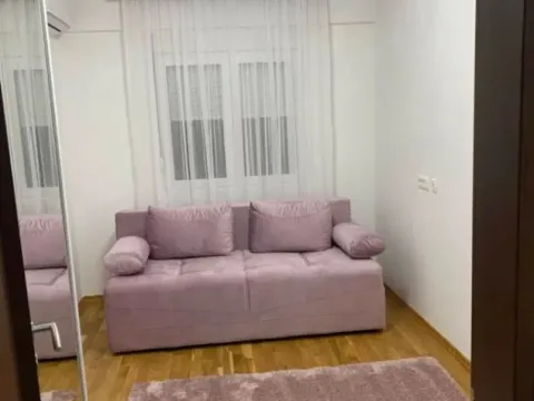 Izdavanje, dvosoban stan, 70m², Ljubović, Podgorica - image 3