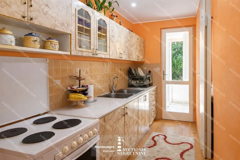 Prodaja, jednosoban stan, 43m², Topla, Herceg Novi