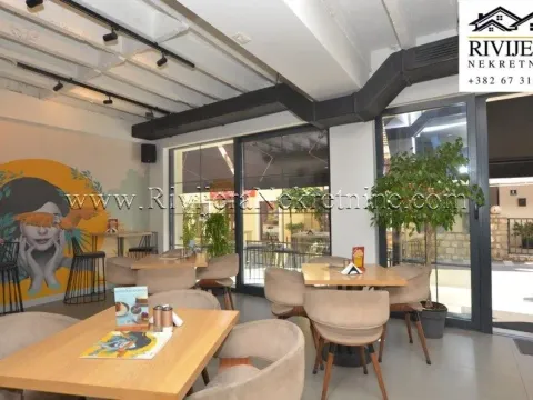 Prodaja, poslovni prostor, 250m², Centar, Herceg Novi - image 13