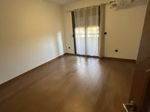 Rent, one bedroom apartment, 49m², Ljubović, Podgorica - image 9