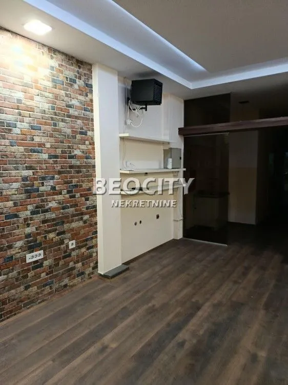 Prodaja, poslovni prostor, 72m², Novo naselje, Novi Sad