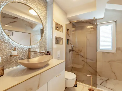 Rent, three bedroom apartment, 125m², Donja Lastva, Tivat - image 13