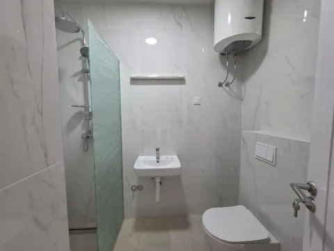 Prodaja, garsonjera, 36m², Bečići, Budva - image 7