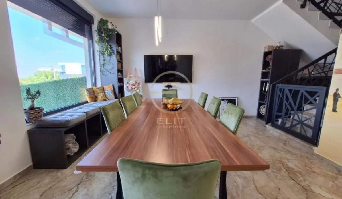 Prodaja, stan, 145m², Sremska Kamenica, Petrovaradin