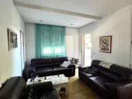 Izdavanje, četvorosoban stan, 110m², Voždovac Sve Podlokacije, Beograd - image 1