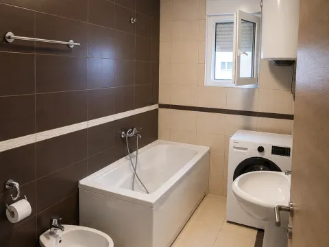 Izdavanje, jednosoban stan, 68m², Zagorič, Podgorica - image 6