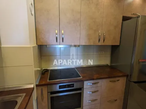 Izdavanje, trosoban stan, 84m², Voždovac Sve Podlokacije, Beograd - image 3