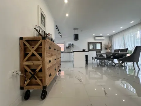 Prodaja, kuća, 150m2, Zeleni Pojas, Bar Prodaja, kuća, 150m2, Zeleni Pojas, Bar
