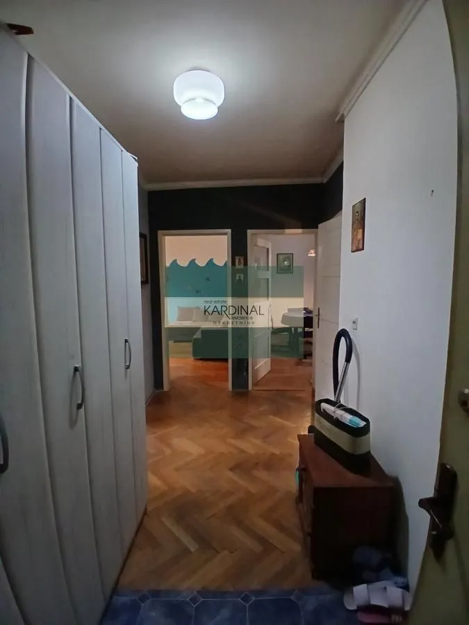 Prodaja, dvosoban stan, 56m², Pijaca, Jagodina