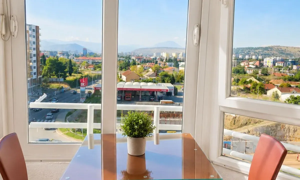 Rent, one bedroom apartment, 50m², Stari Aerodrom, Podgorica