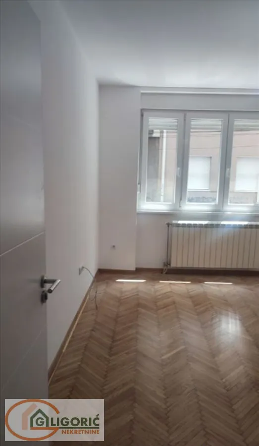 Sale, three bedroom apartment, 66m², Crveni Krst, Beograd