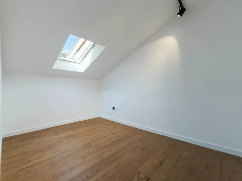 Prodaja, dvosoban stan, 66m², Centar, Tivat - image 9