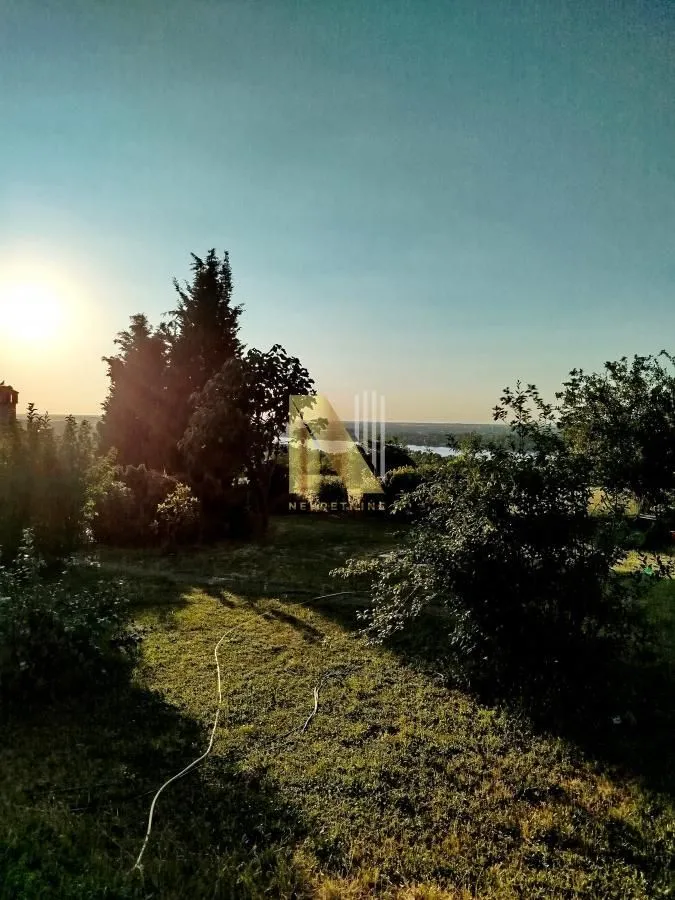 Sale, house, 322m², Ledinci, Petrovaradin