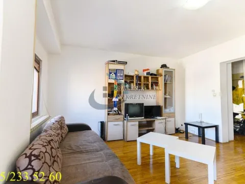 Prodaja, trosoban stan, 86m², Vukov Spomenik, Zvezdara Sve Podlokacije - image 4