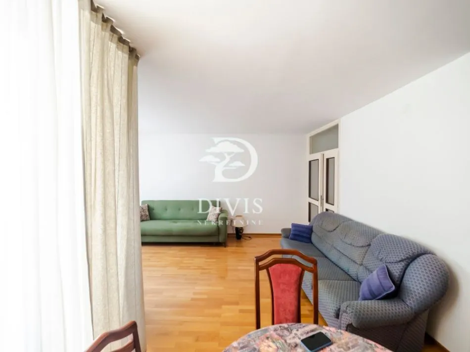 Prodaja, dvosoban stan, 79m², Voždovac, Voždovac Sve Podlokacije