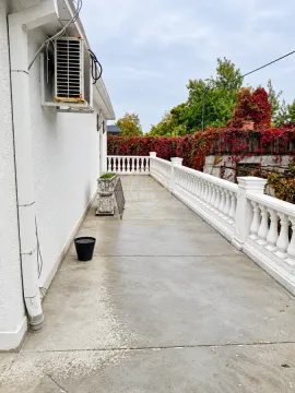 Rent, house, 360m², Zvezdara Sve Podlokacije, Beograd - image 4