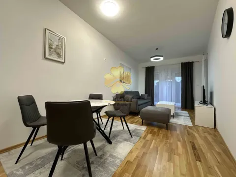 Izdavanje, dvosoban stan, 75m², Zabjelo, Podgorica - image 2