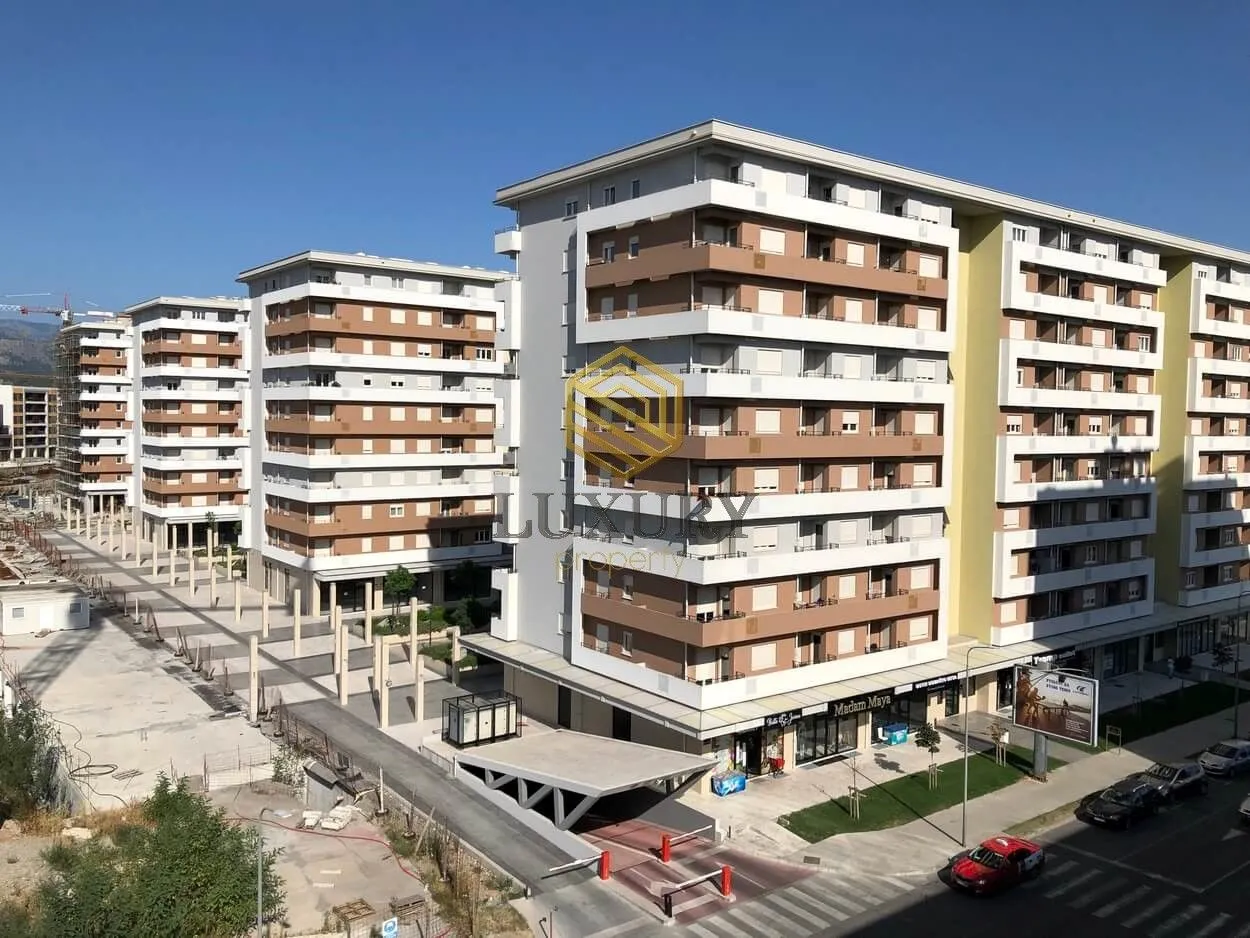 Rent, office space, 95m², Central Point, Podgorica