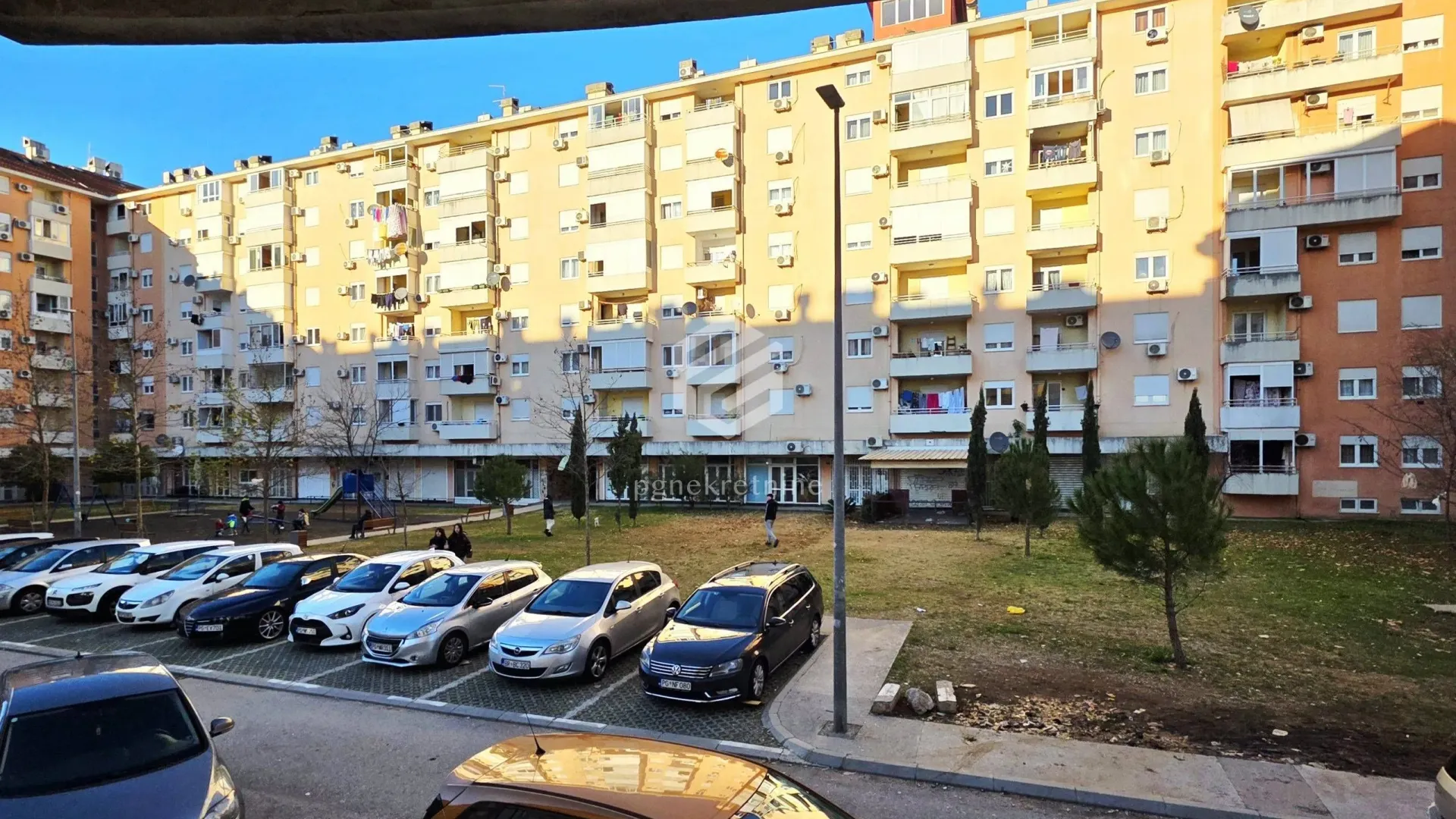 Rent, two bedroom apartment, 43m², Stari Aerodrom, Podgorica
