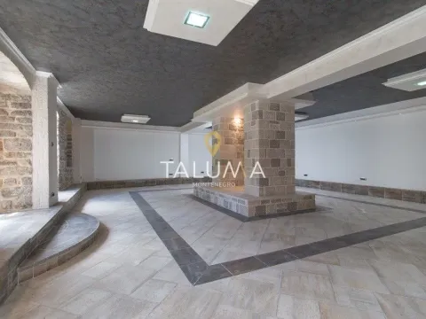 Sale, office space, 102m², Centar, Herceg Novi - image 2