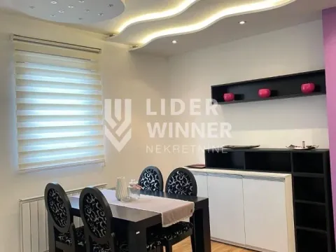 Prodaja, dvosoban stan, 44m², Centar, Zlatibor - image 5