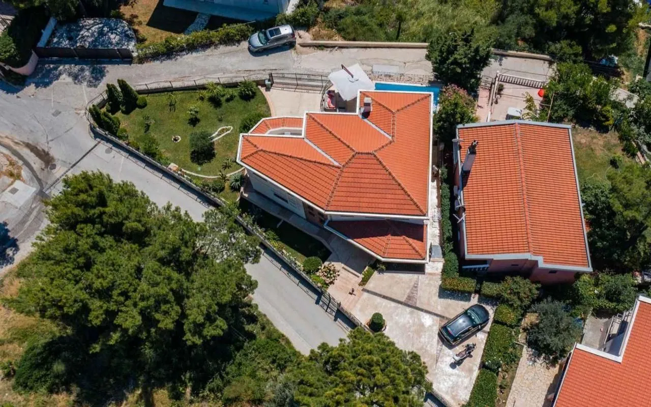 Prodaja, kuća, 252m², Šušanj, Bar