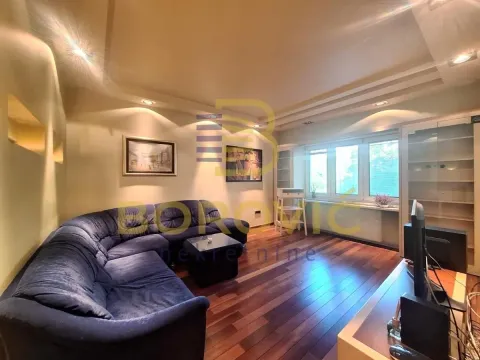 Izdavanje, dvosoban stan, 61m², Savski Venac, Beograd - image 4