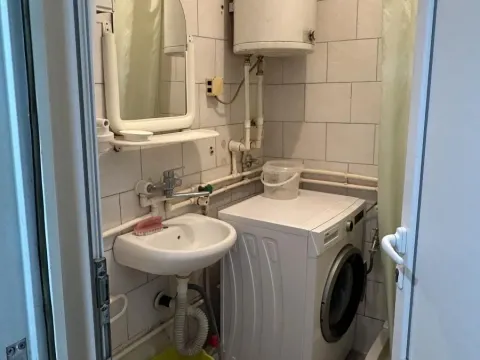 Izdavanje, jednosoban stan, 30m², Niš, Srbija - image 11