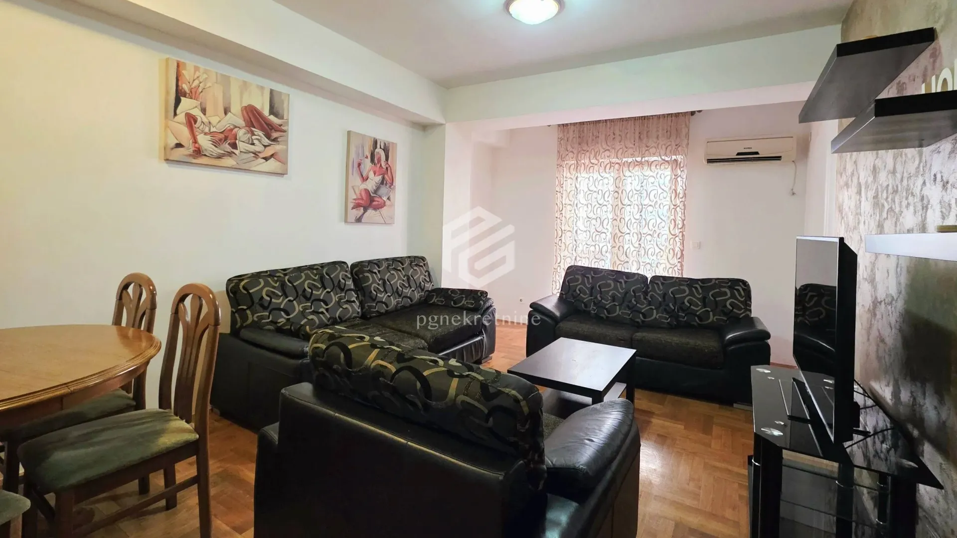 Rent, two bedroom apartment, 80m², City Kvart, Podgorica