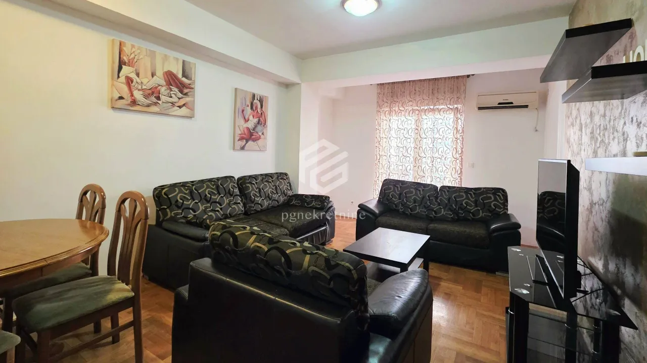 Rent, two bedroom apartment, 80m², City Kvart, Podgorica