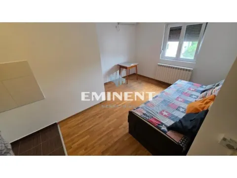 Rent, apartment, 33m², Zemun Gornji Grad, Zemun Sve Podlokacije - image 3