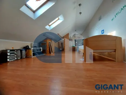 Prodaja, trosoban stan, 97m², Karaburma, Palilula Sve Podlokacije - image 4