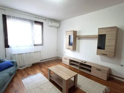 Rent, one bedroom apartment, 32m², Zvezdara Sve Podlokacije, Beograd - image 2