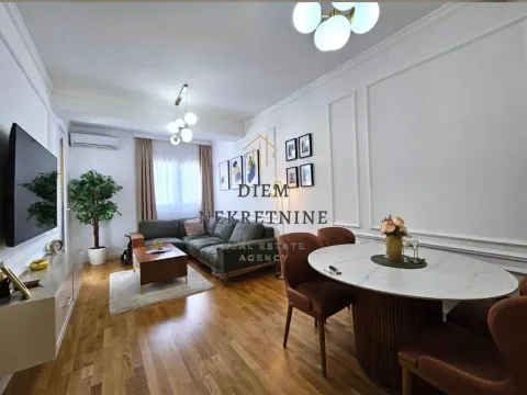 Prodaja, jednosoban stan, 46m², Centar, Bar - image 7