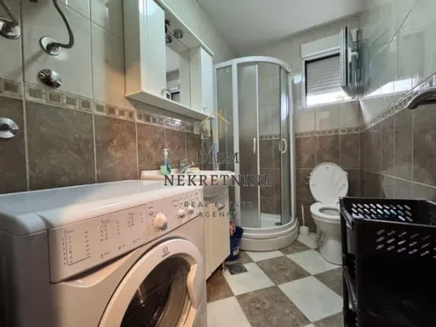 Izdavanje, jednosoban stan, 45m², Tološi, Podgorica - image 9