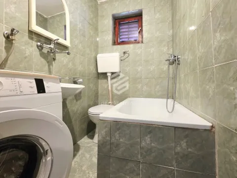 Rent, one bedroom apartment, 42m², Blok 9, Podgorica - image 7