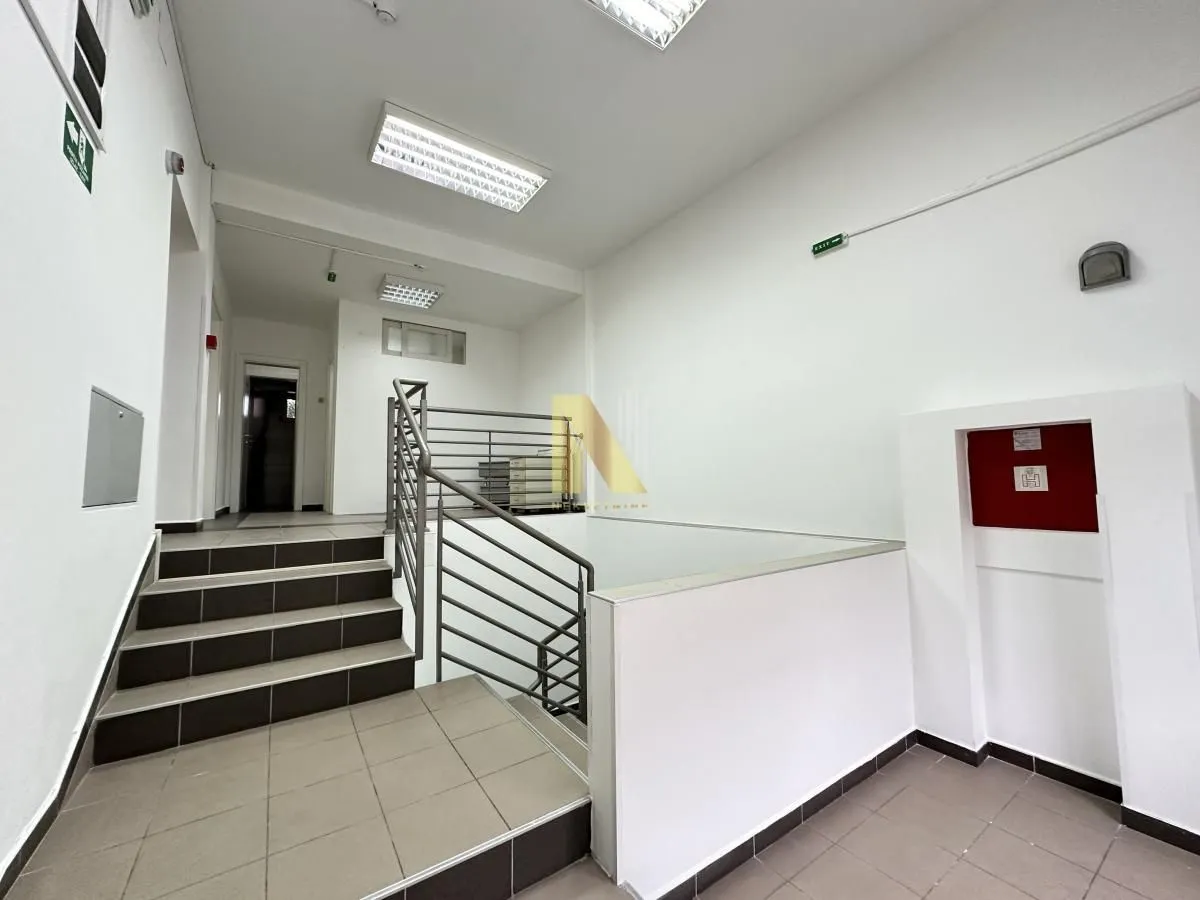 Rent, office space, 237m², Centar, Novi Sad