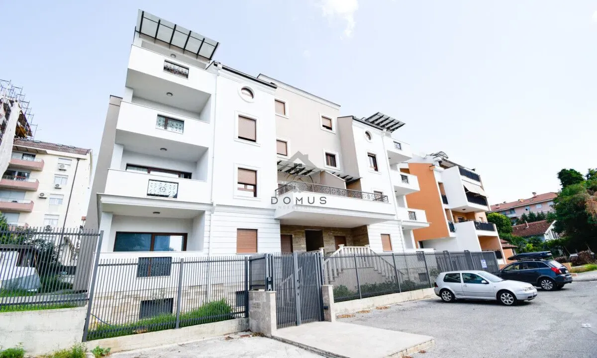 Prodaja, stan, 142m², Gorica C, Podgorica