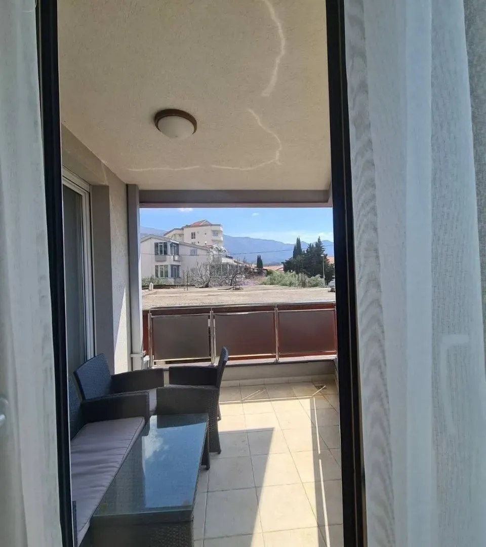 Prodaja, jednosoban stan, 52m², Bečići, Budva