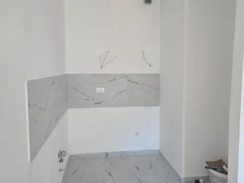 Prodaja, jednosoban stan, 45m², Lazi, Budva - image 6