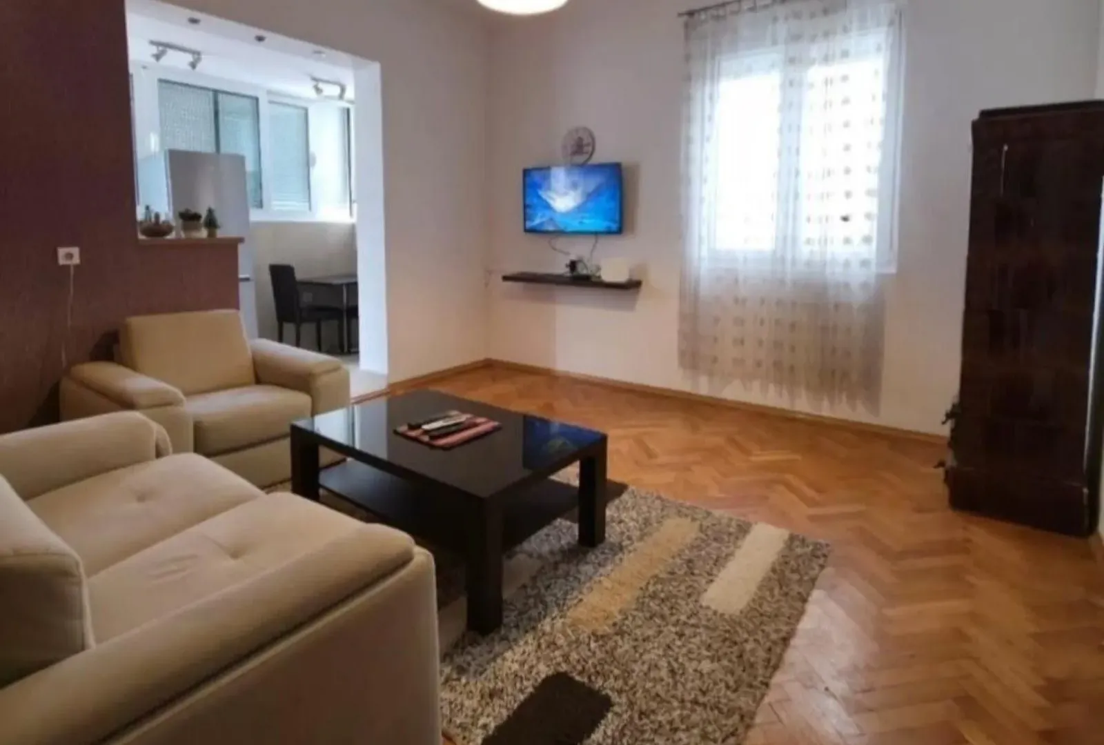 Izdavanje, stan, 73m², Centar, Podgorica