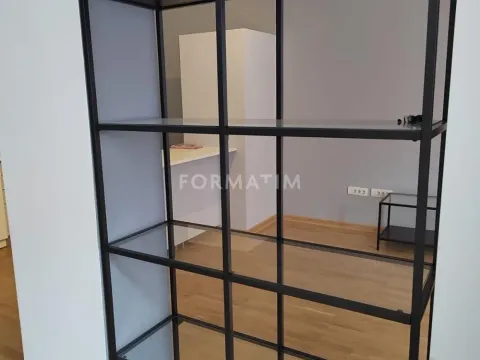 Izdavanje, trosoban stan, 96m², Lekino Brdo, Voždovac Sve Podlokacije - image 12