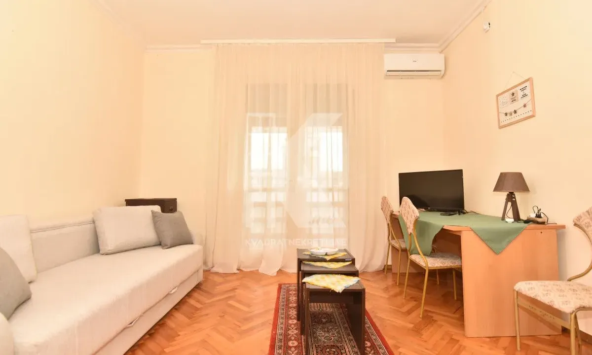 Rent, studio apartment, 35m², Centar, Podgorica