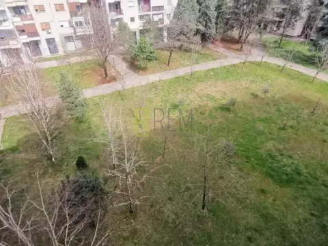 Prodaja, jednosoban stan, 36m², Blok 6, Podgorica - image 8