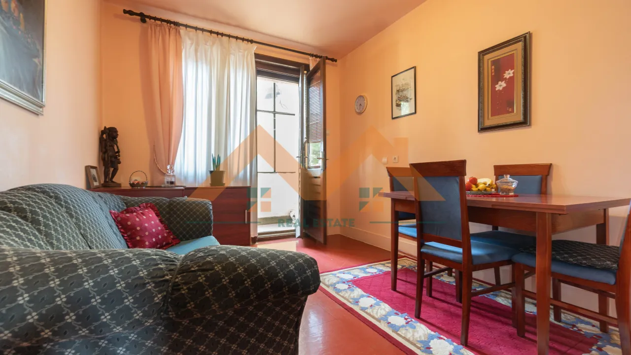 Prodaja, dvosoban stan, 60m², Centar, Podgorica