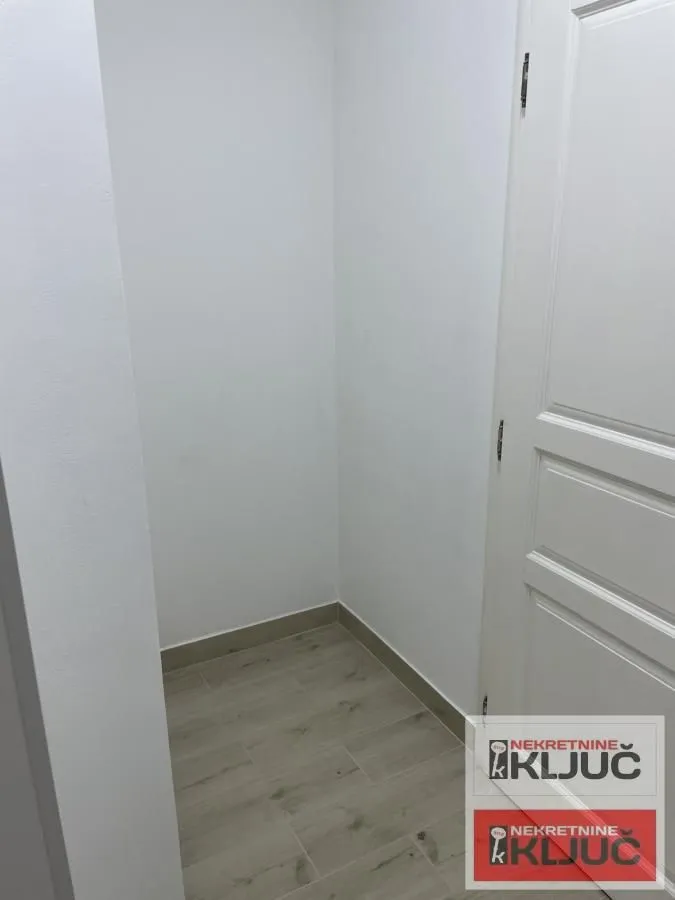 Prodaja, jednosoban stan, 30m², Grbavica, Novi Sad Sve Podlokacije